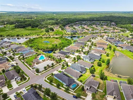 $549,900 | 17566 Buckingham Garden Drive, Lithia, FL 33547