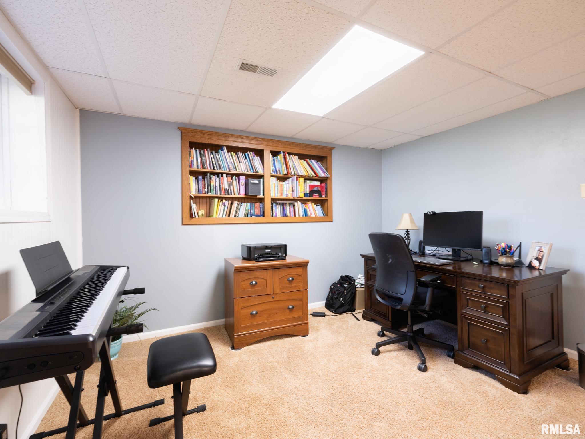 3612 West Chartwell Road Peoria, IL 61614 - Photo 23 of 63 Gallery Image 23