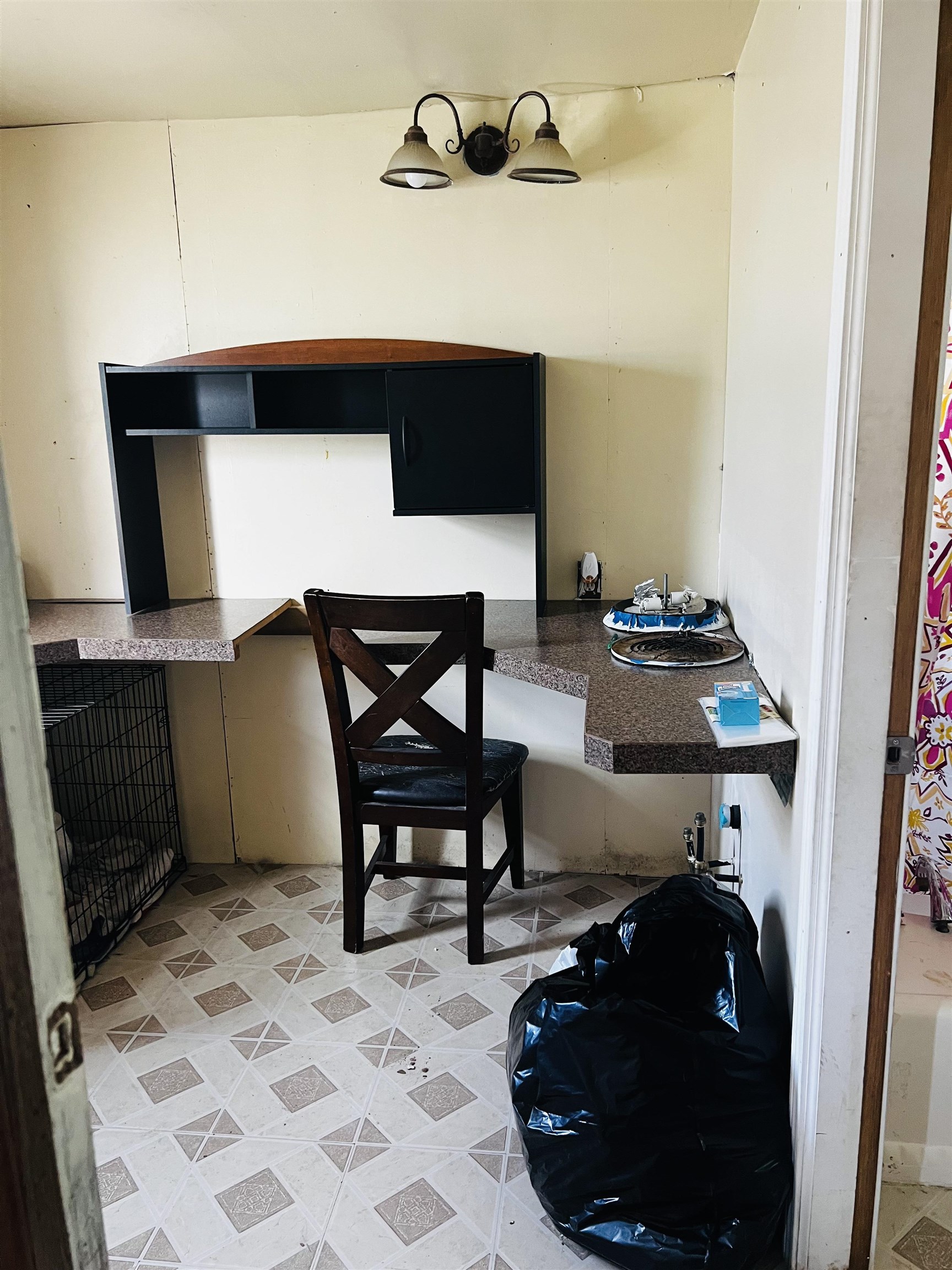 3925 East Farwell Road, Unit 15 Mead, WA 99021 - Photo 10 of 11