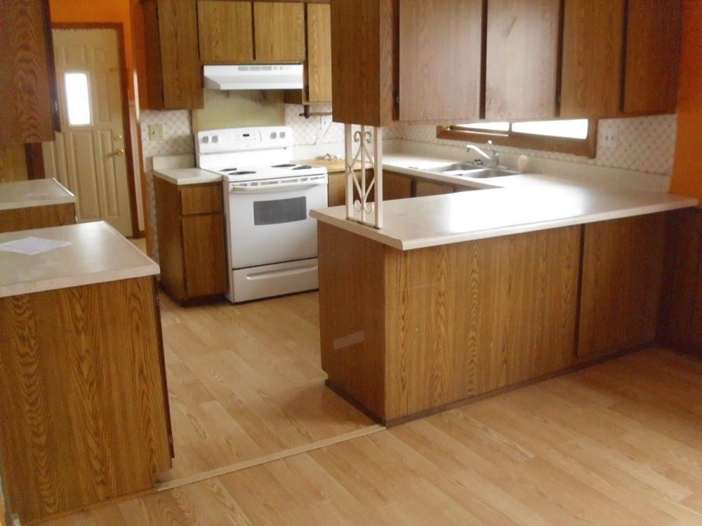 203 Hilltop Road Columbus Junction, IA 52738 - Photo 5 of 13 Gallery Image 5