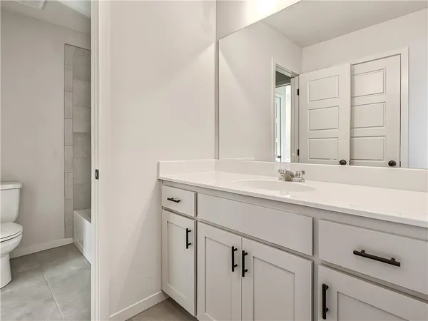 $689,950 | 9292 Zarda Drive, Lenexa, KS 66227