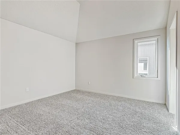$689,950 | 9292 Zarda Drive, Lenexa, KS 66227