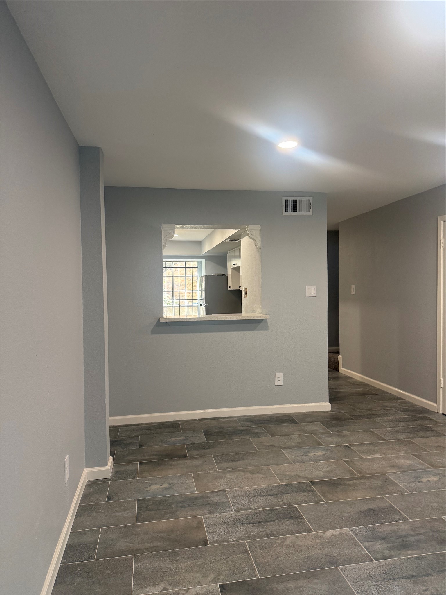 7930 Grove Ridge Drive Houston, TX 77061 - Photo 13 of 24 Gallery Image 13