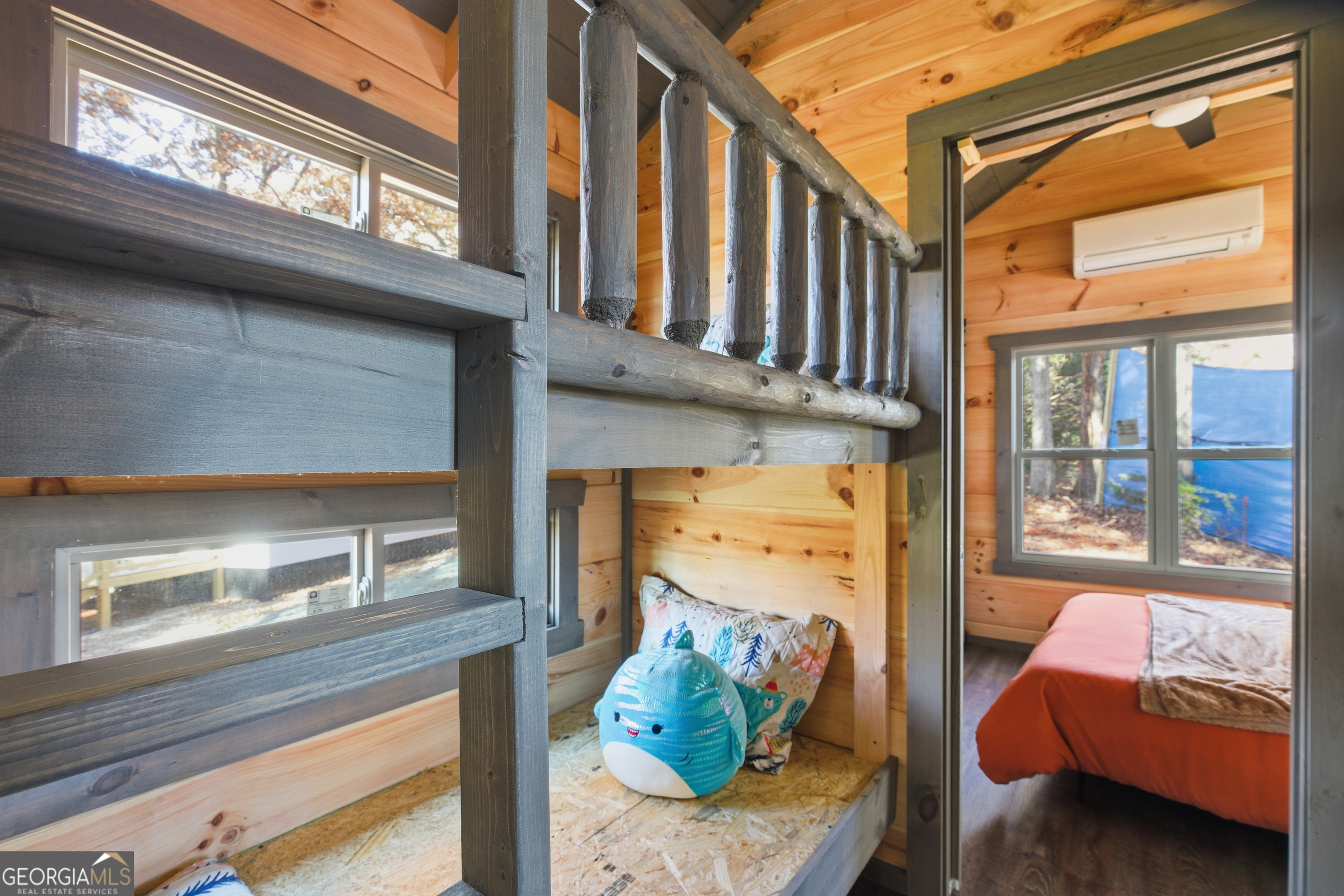 527 Saunders Road, Unit 19 Franklin, NC 28734 - Photo 12 of 17