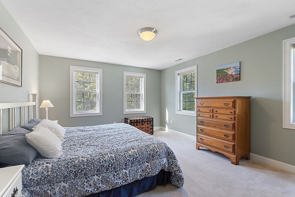 32 Maple Road Westford, MA 01886 - Photo 16 of 39 Gallery Image 16