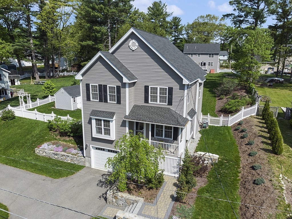 32 Maple Road Westford, MA 01886 - Photo 2 of 39 Gallery Image 2