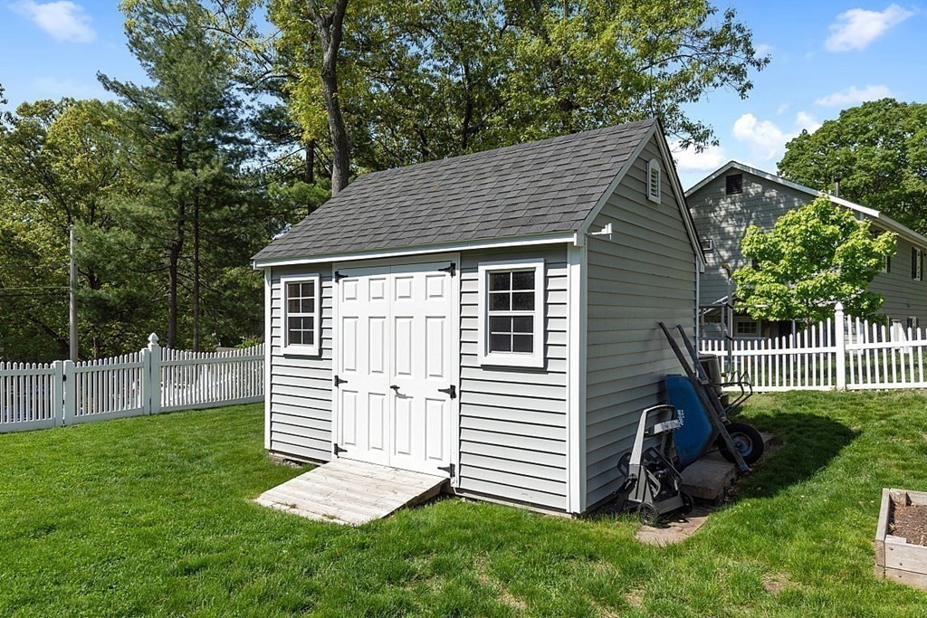 32 Maple Road Westford, MA 01886 - Photo 29 of 39 Gallery Image 29