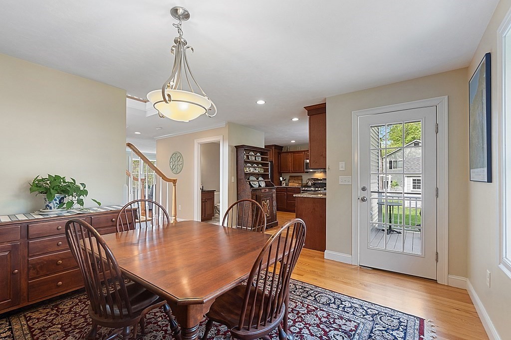 32 Maple Road Westford, MA 01886 - Photo 7 of 39 Gallery Image 7
