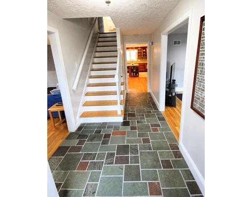 32 Cider Mill Road Framingham, MA 01701 - Photo 6 of 28