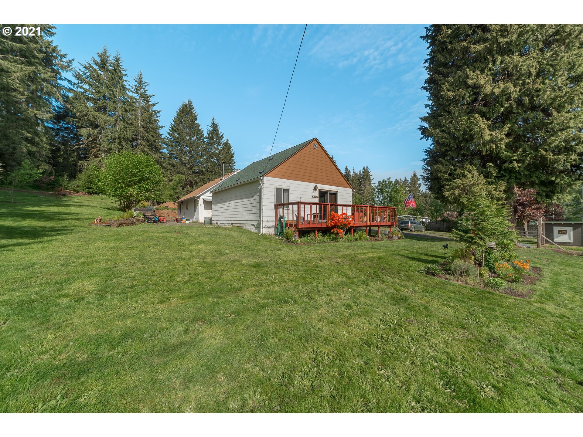 115 South Silver Lake Road Castle Rock, WA 98611 - Photo 2 of 30 Gallery Image 2