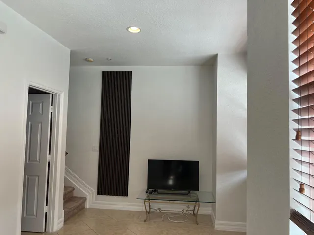 $3,400 | 1833 Northwest 12th Street, Boca Raton, FL 33431