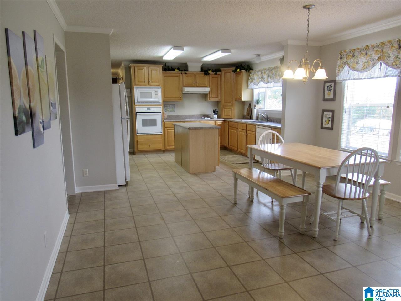 3092 Black Road Blountsville, AL 35031 - Photo 13 of 48