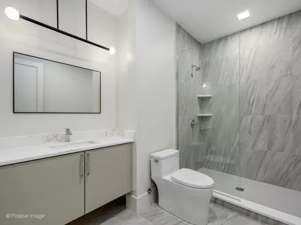 $2,550,000 | 1900 West Cortland Street, Chicago, IL 60622