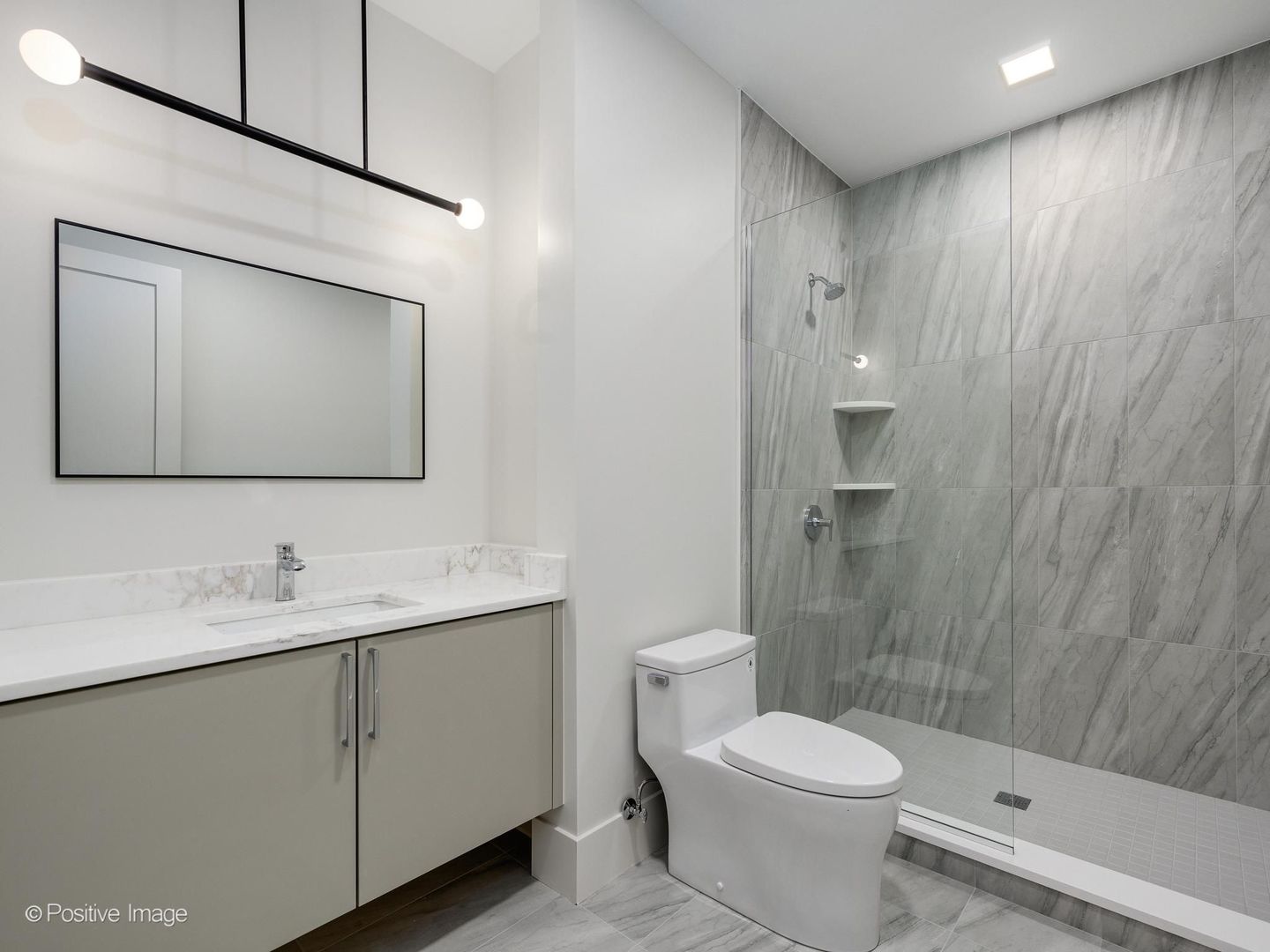 1900 West Cortland Street Chicago, IL 60622 - Photo 33 of 34