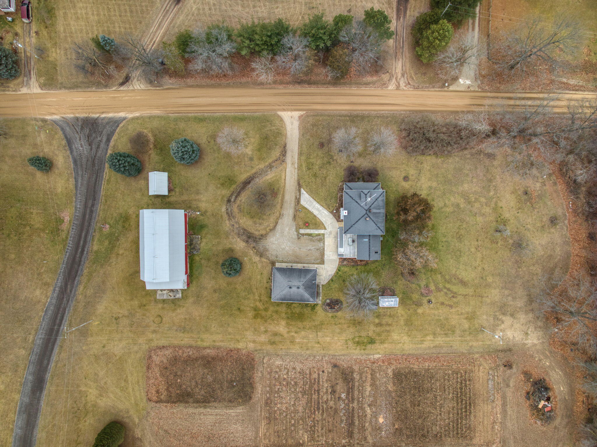 9412 White Road Linden, MI 48451 - Photo 54 of 60 55