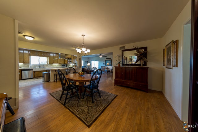794 West Ross Road El Centro, CA 92243 - Photo 9 of 54 Gallery Image 9