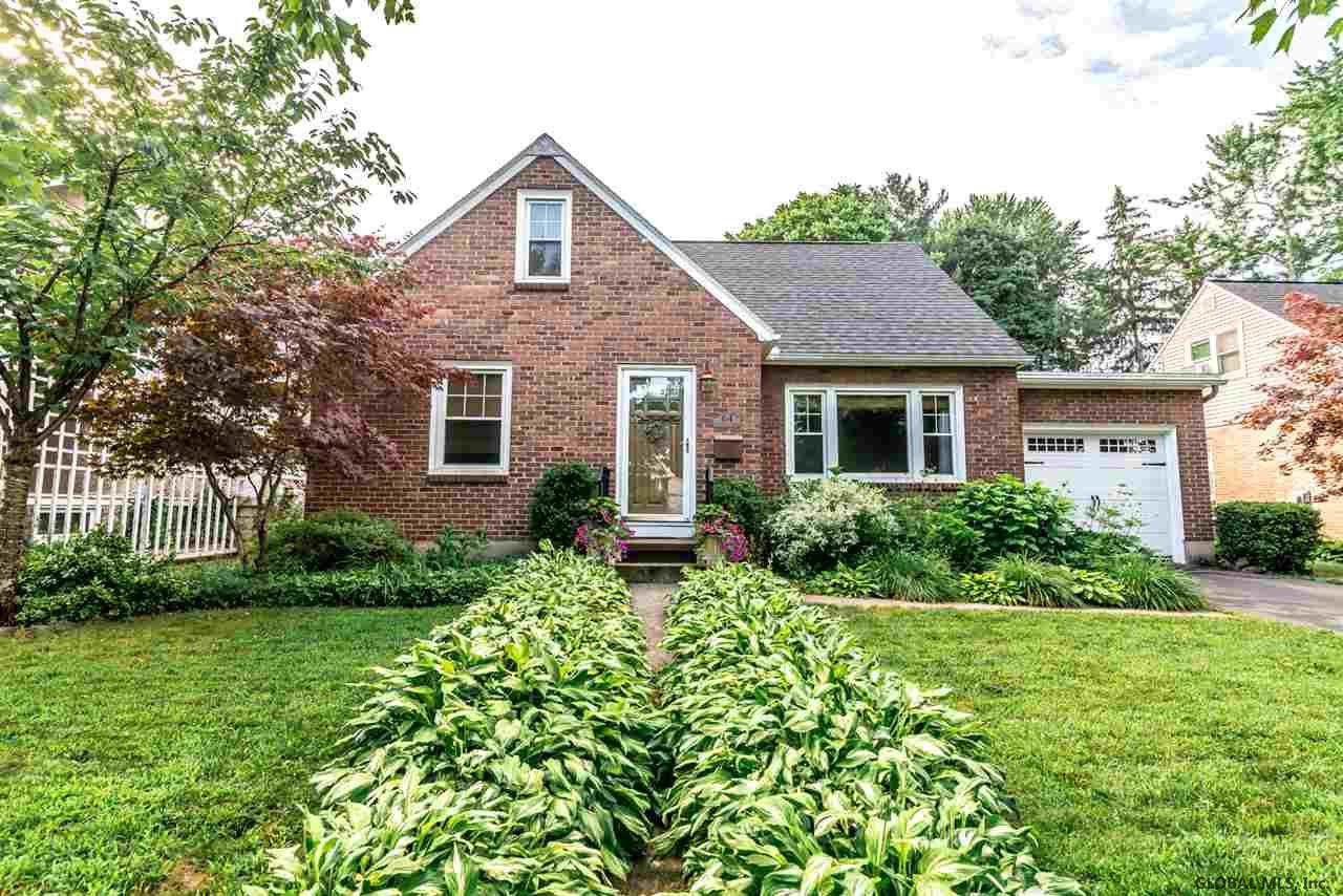 64 Eastholm Road Schenectady, NY 12304 - Photo 1 of 51 Photo 1