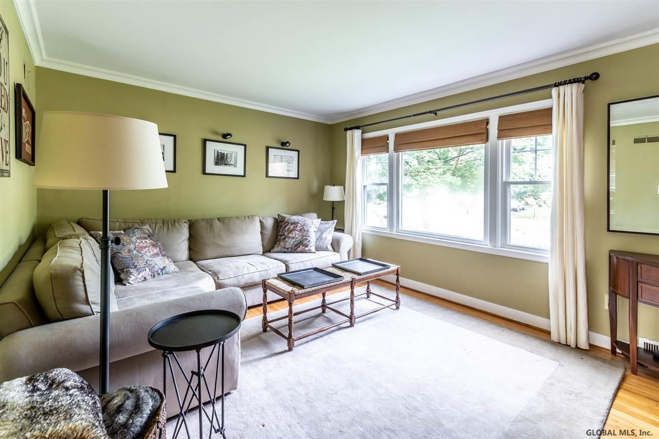 64 Eastholm Road Schenectady, NY 12304 - Photo 14 of 51 Photo 14
