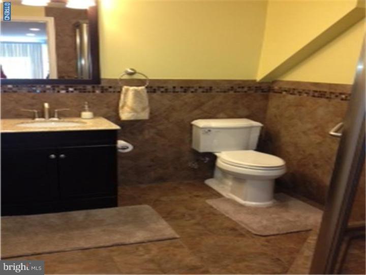 2108 Welsh Road Philadelphia, PA 19115 - Photo 15 of 17 Gallery Image 15