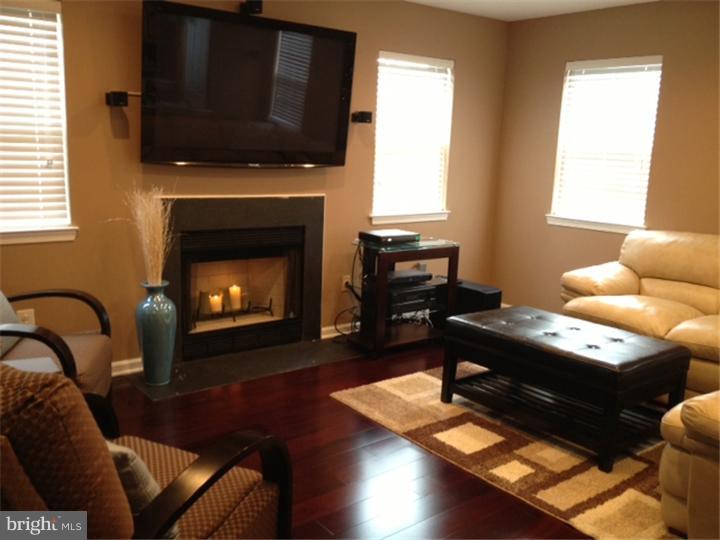 2108 Welsh Road Philadelphia, PA 19115 - Photo 3 of 17 Gallery Image 3