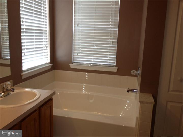 2108 Welsh Road Philadelphia, PA 19115 - Photo 9 of 17 Gallery Image 9