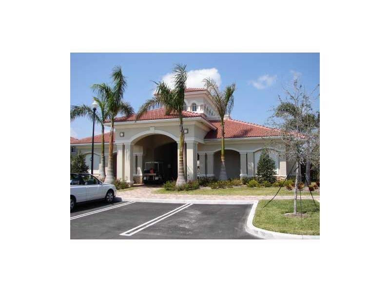 3255 Laurel Ridge Circle, Unit 3255 Riviera Beach, FL 33404 - Photo 15 of 19 Photo 15