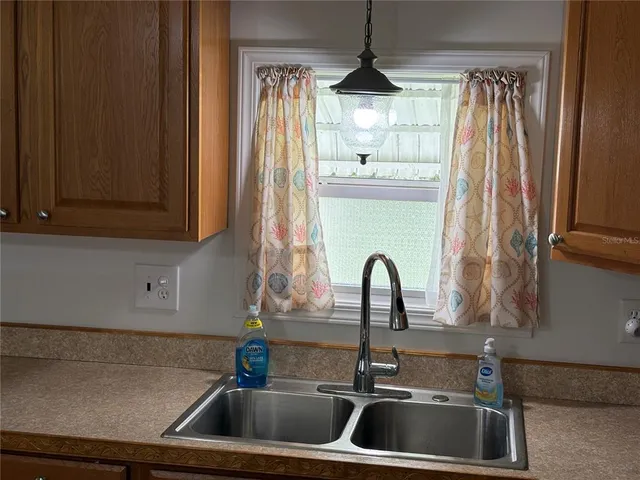 a close view of sink and tap