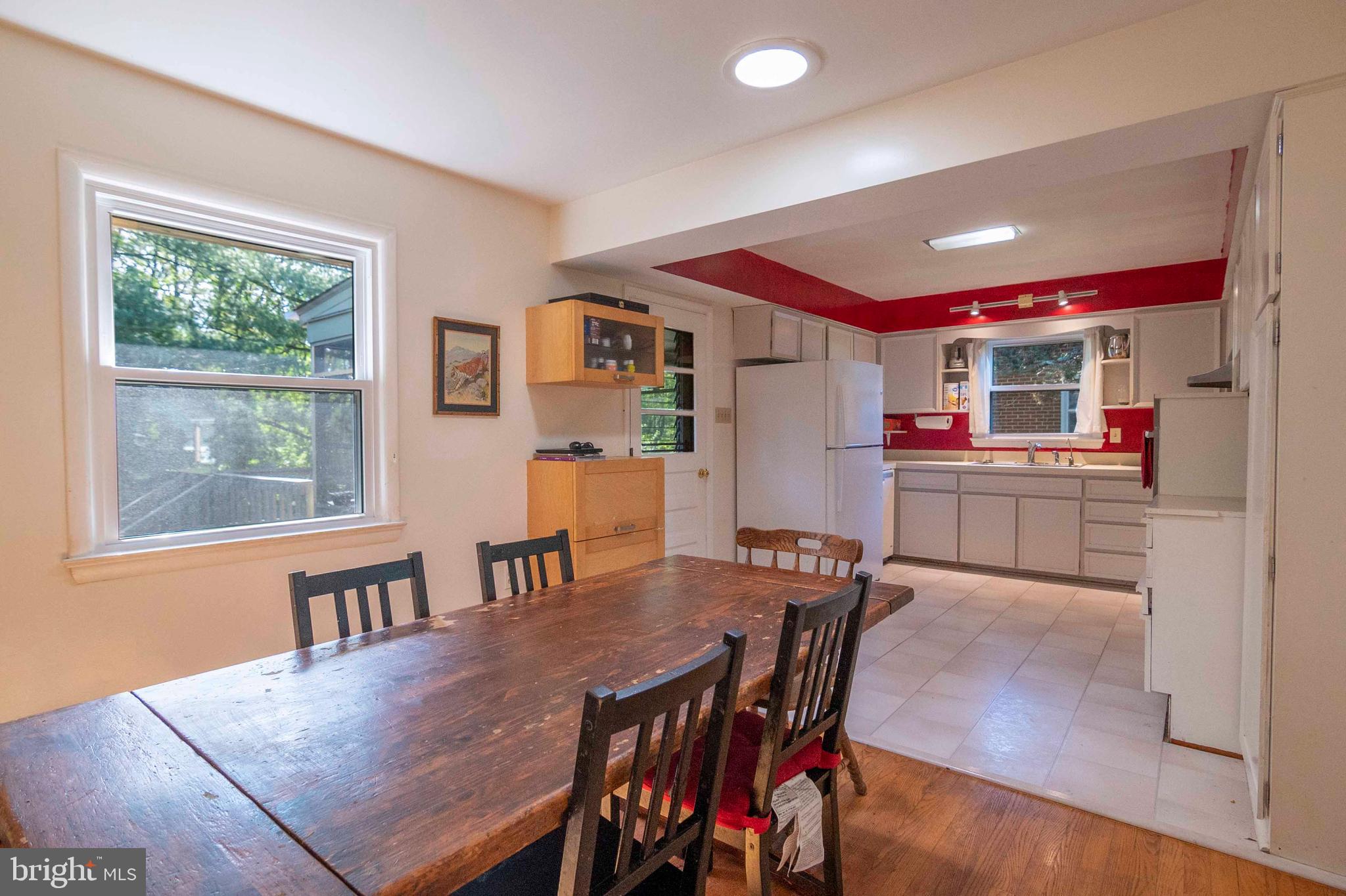 328 Jamestown Road Front Royal, VA 22630 - Photo 24 of 55 Dining area looks into kitchen.