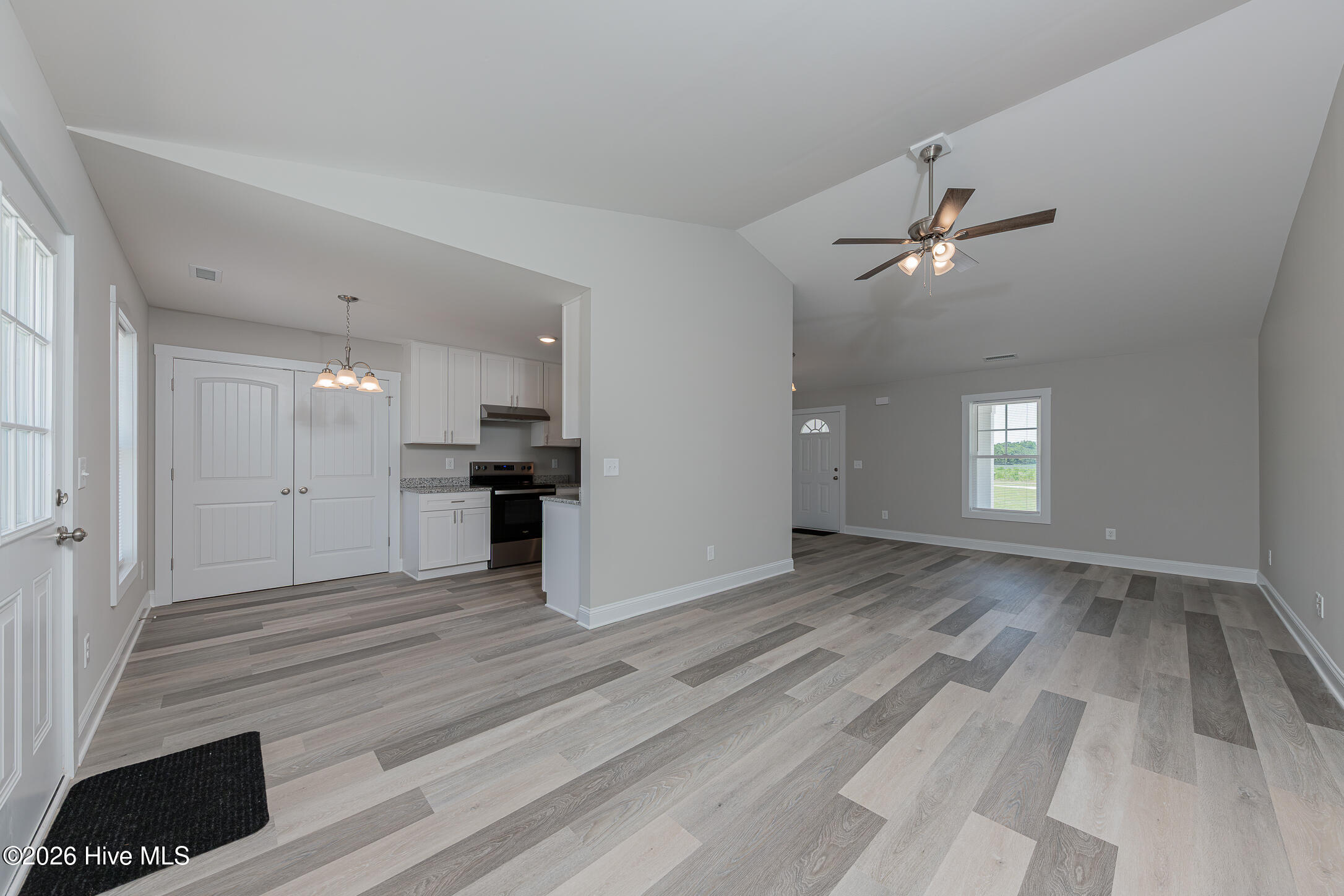 486 Stella Road Stella, NC 28582 - Photo 4 of 23