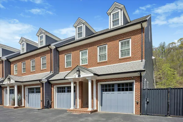 $889,900 | 126 Bancroft Mills Road, Unit 14, Wilmington, DE 19806