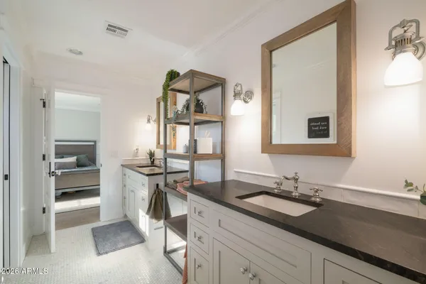 $3,275,000 | 5627 East Monterosa Street, Phoenix, AZ 85018