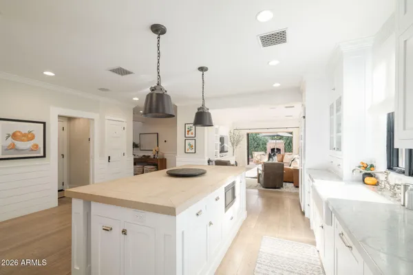 $3,275,000 | 5627 East Monterosa Street, Phoenix, AZ 85018