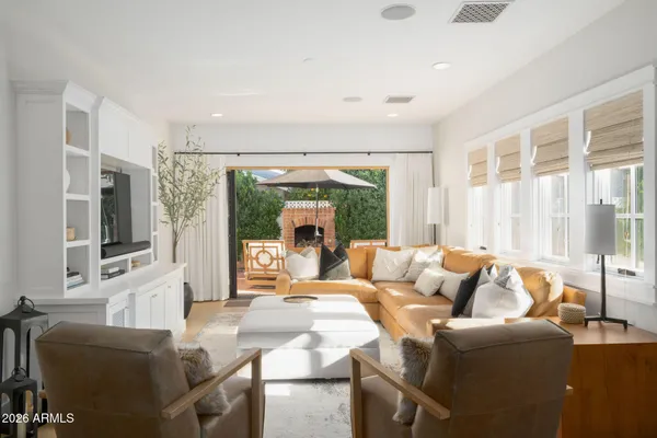 $3,275,000 | 5627 East Monterosa Street, Phoenix, AZ 85018