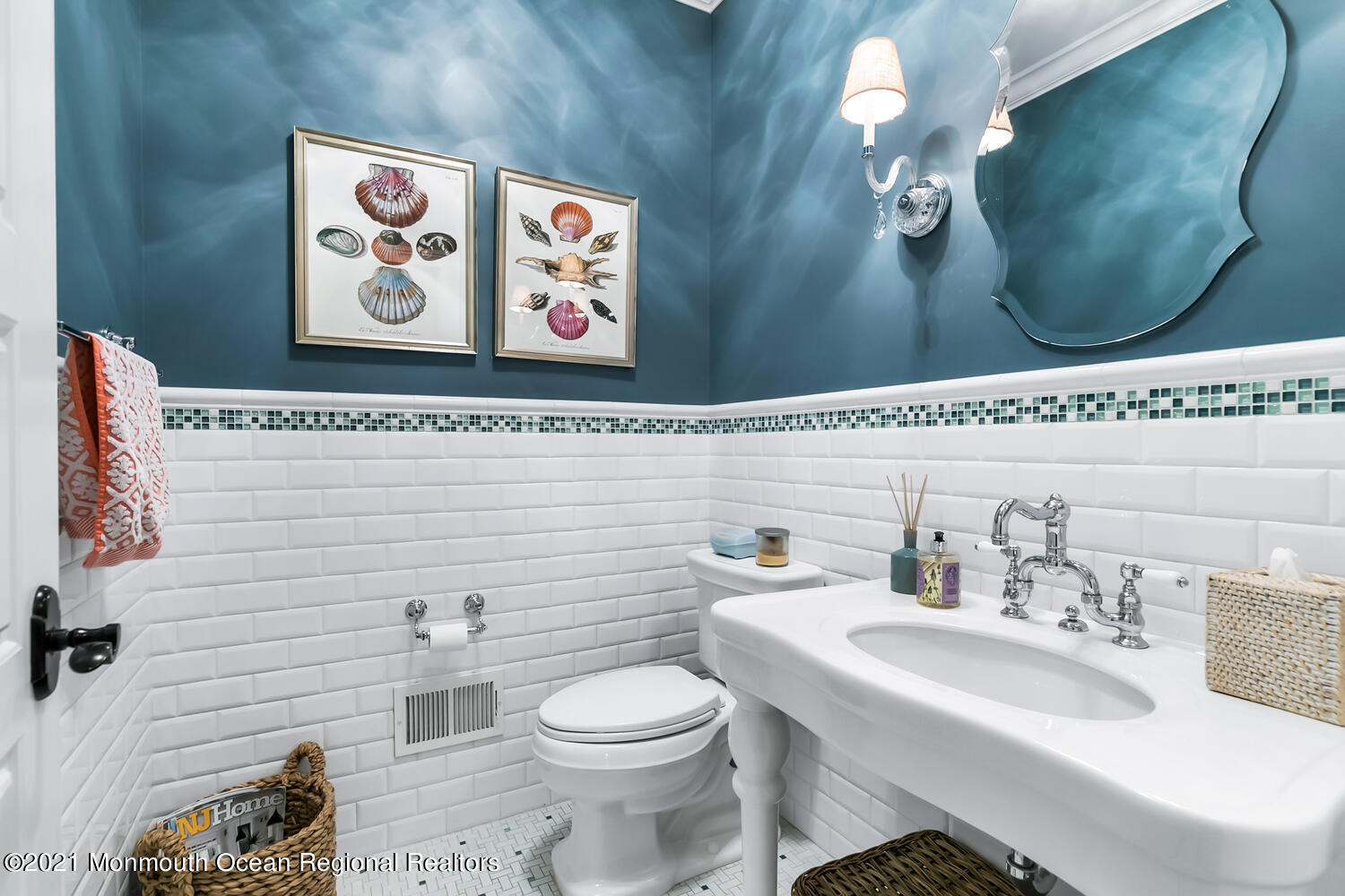 53 Ridge Road Rumson, NJ 07760 - Photo 24 of 27 Powder Room