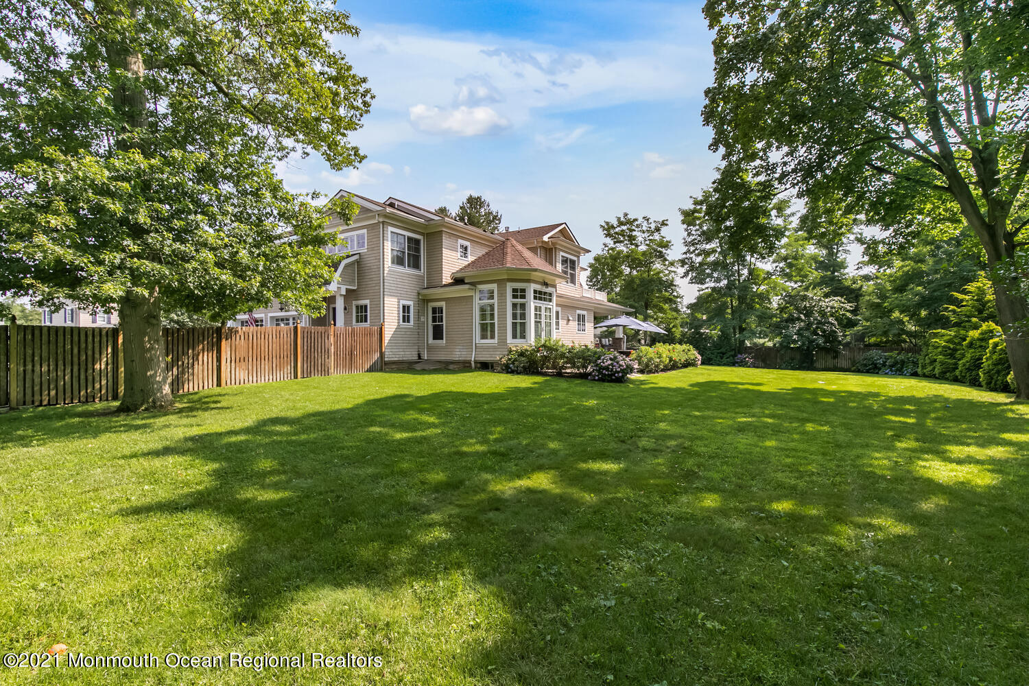 53 Ridge Road Rumson, NJ 07760 - Photo 26 of 27 Sprawling rear yard