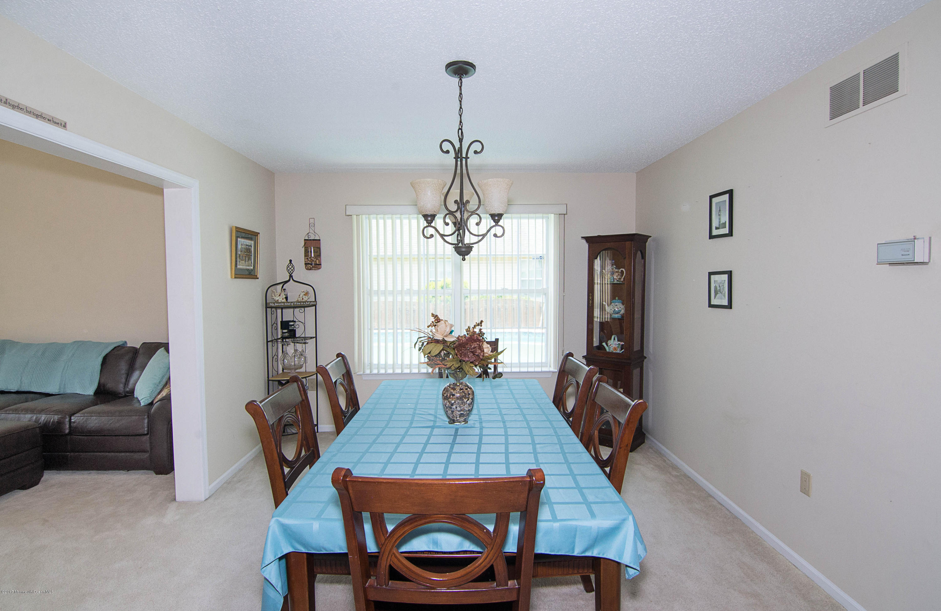 269 Lake Road Brick, NJ 08724 - Photo 12 of 39 _RMJ4825.jpg dining room
