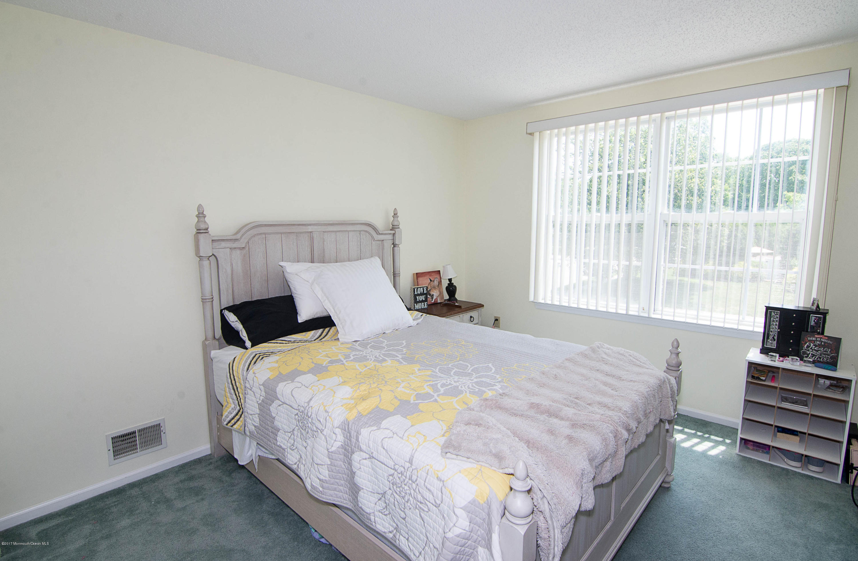269 Lake Road Brick, NJ 08724 - Photo 27 of 39 _RMJ4906.jpg 4th bedroom