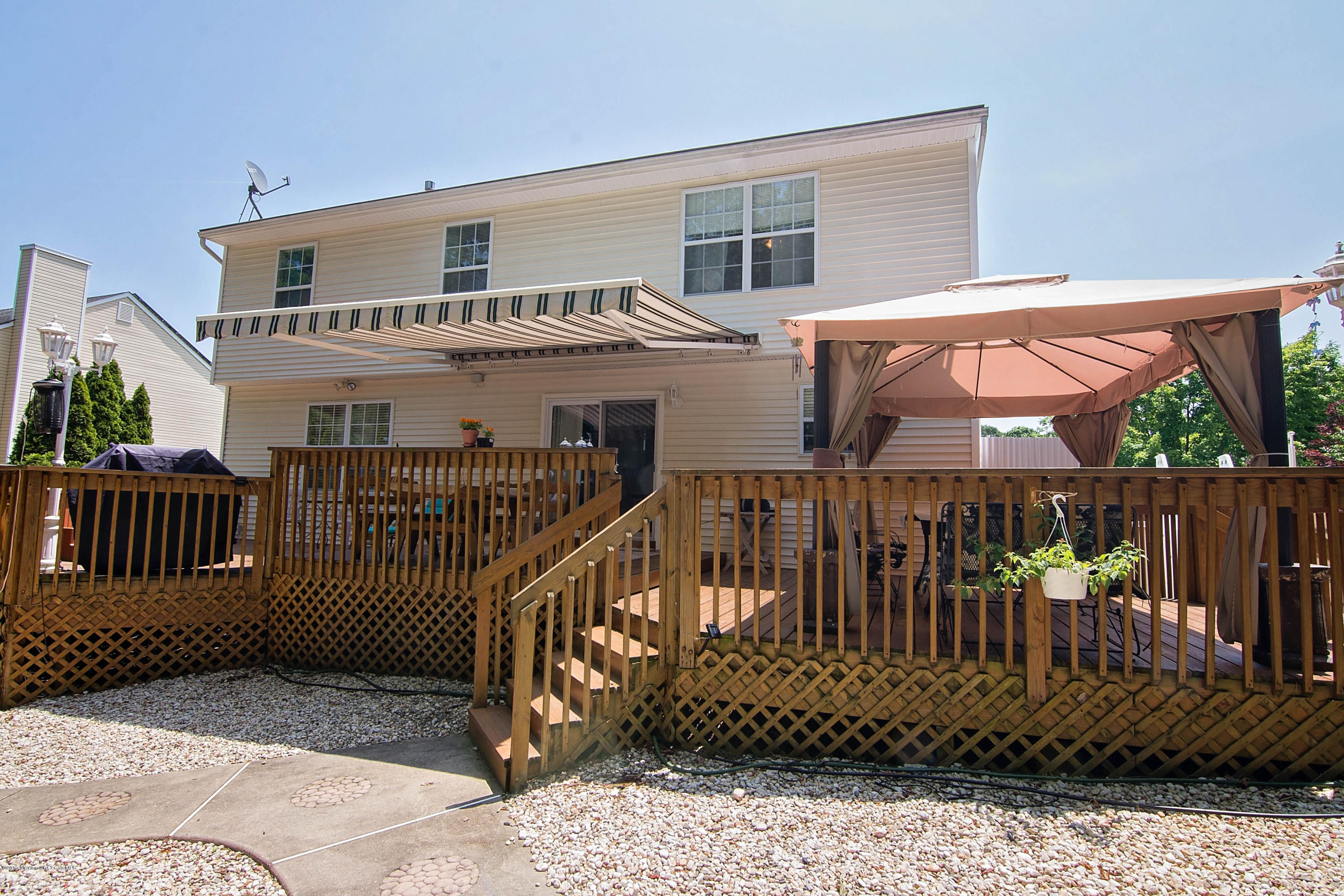 269 Lake Road Brick, NJ 08724 - Photo 38 of 39 _RMJ4966.jpg awning