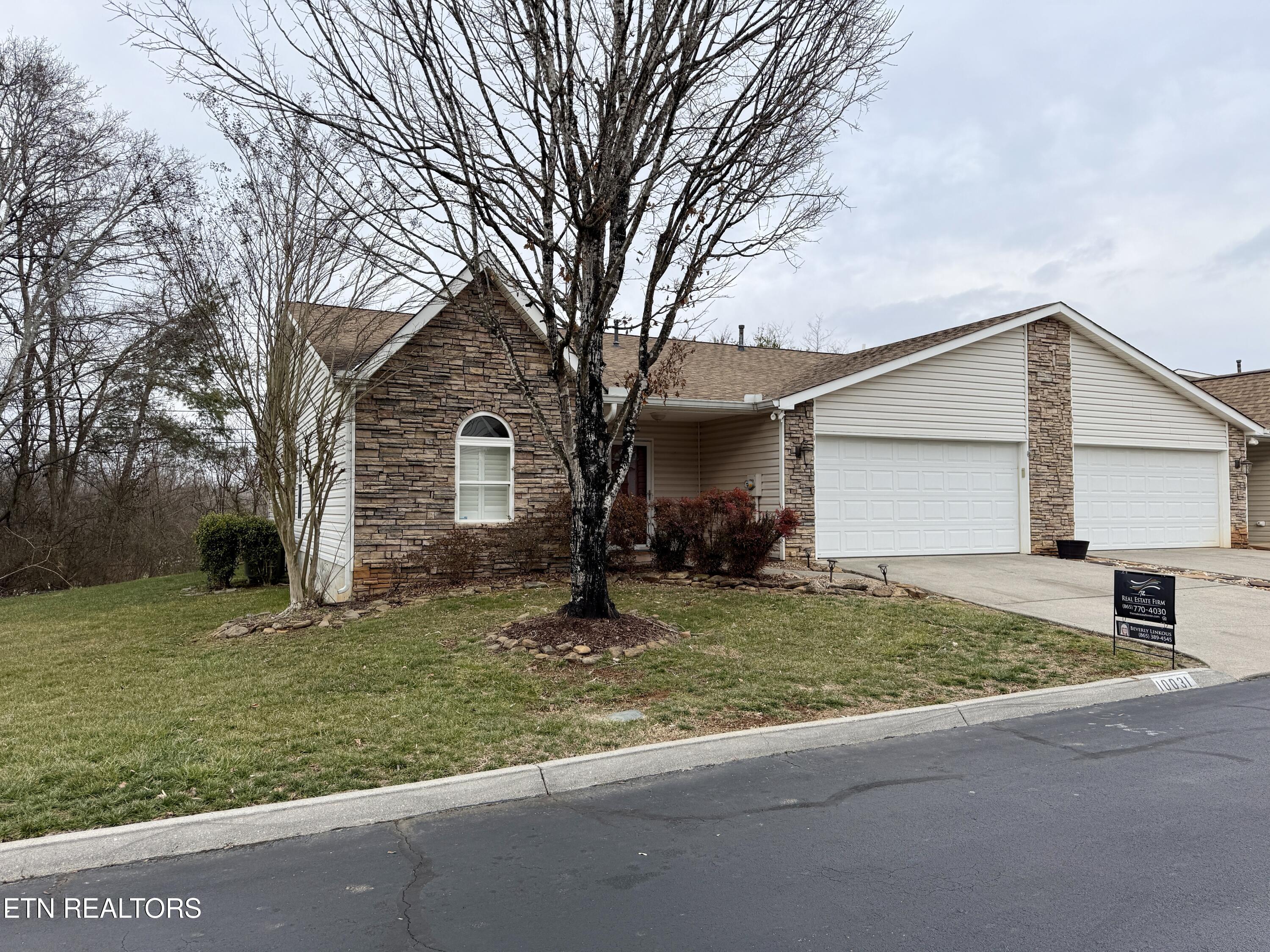 10031 Villa Ridge Way Knoxville, TN 37932 - Photo 2 of 15 IMG_4204