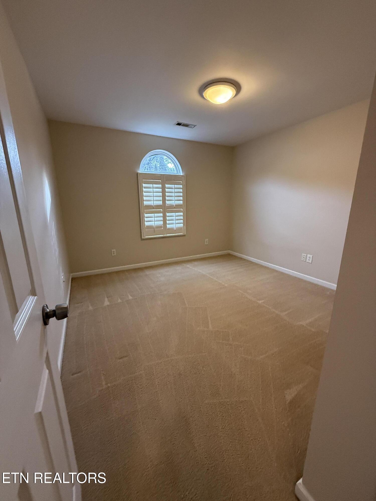 10031 Villa Ridge Way Knoxville, TN 37932 - Photo 10 of 15 IMG_4199