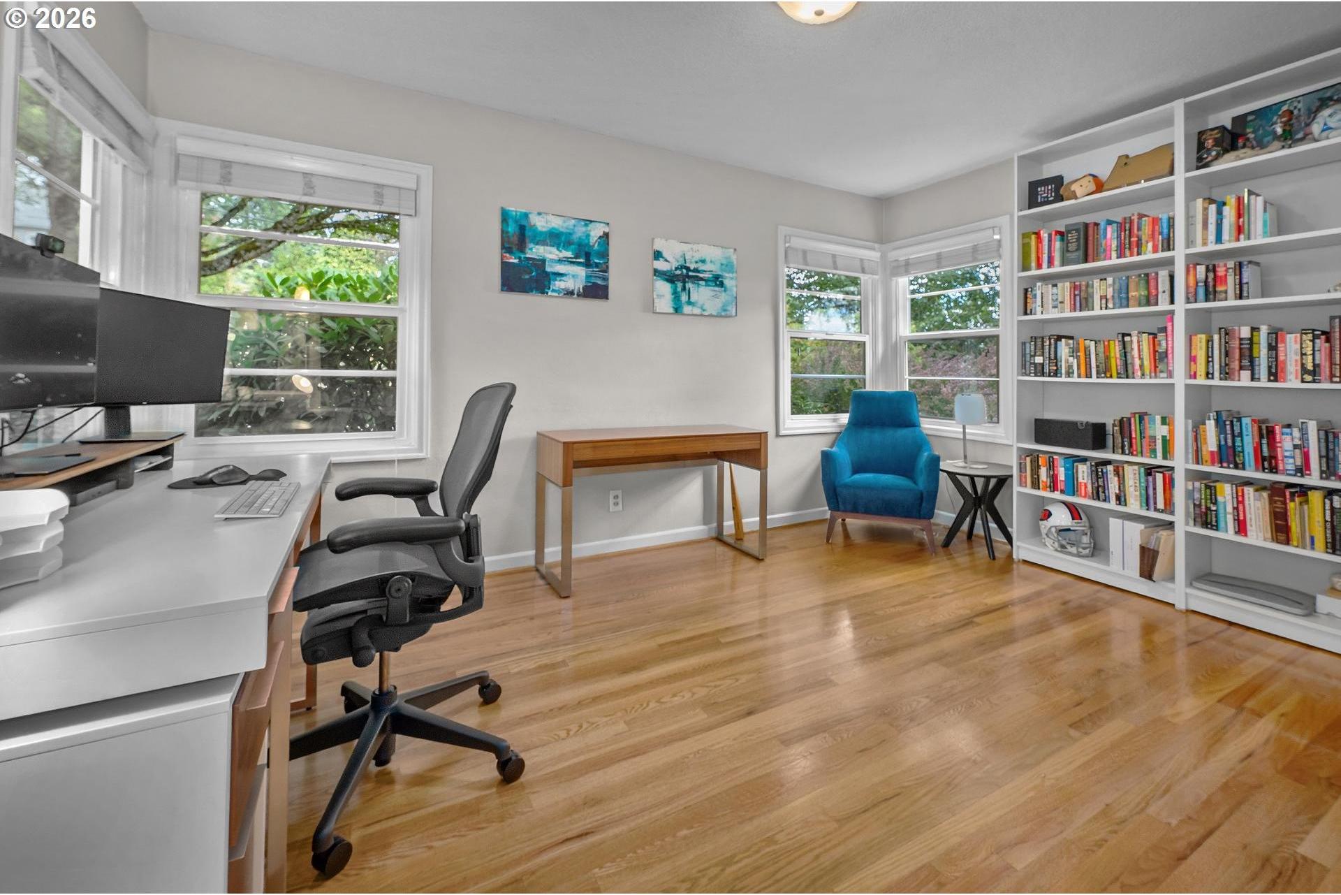 3125 Southwest Ridgewood Avenue Portland, OR 97225 - Photo 25 of 48 Gallery Image 25
