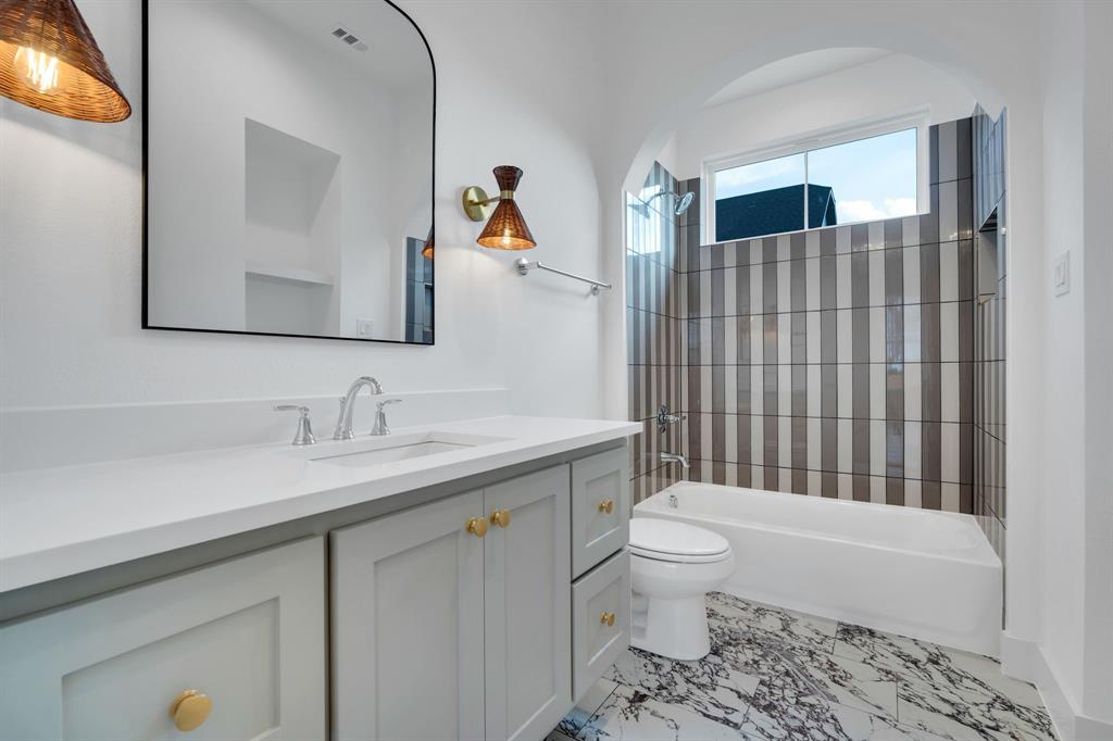 978 Abigail Way Midlothian, TX 76065 - Photo 18 of 26