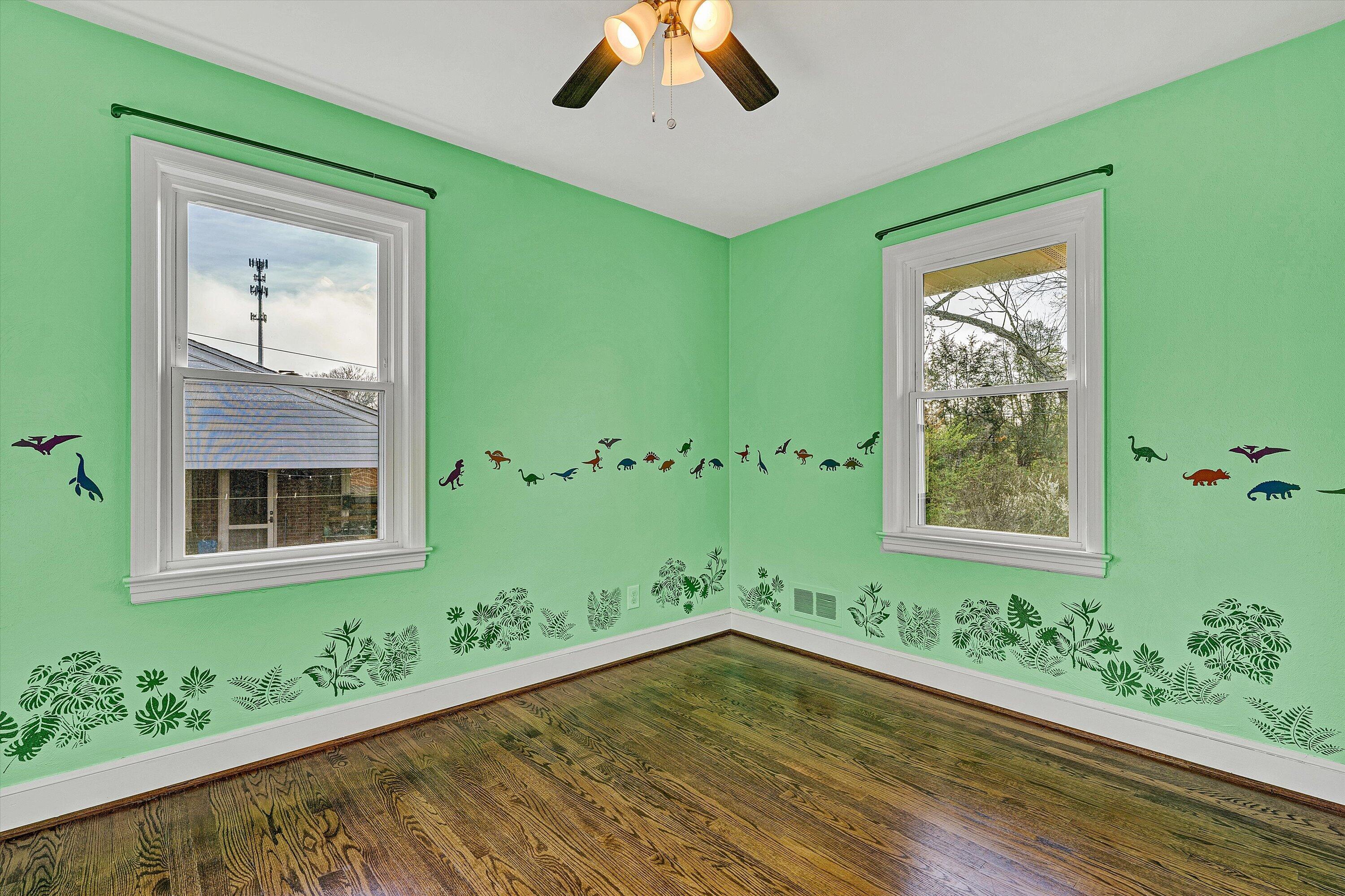 4608 Elva Road Northwest Roanoke, VA 24017 - Photo 18 of 38 18-SGP-09943