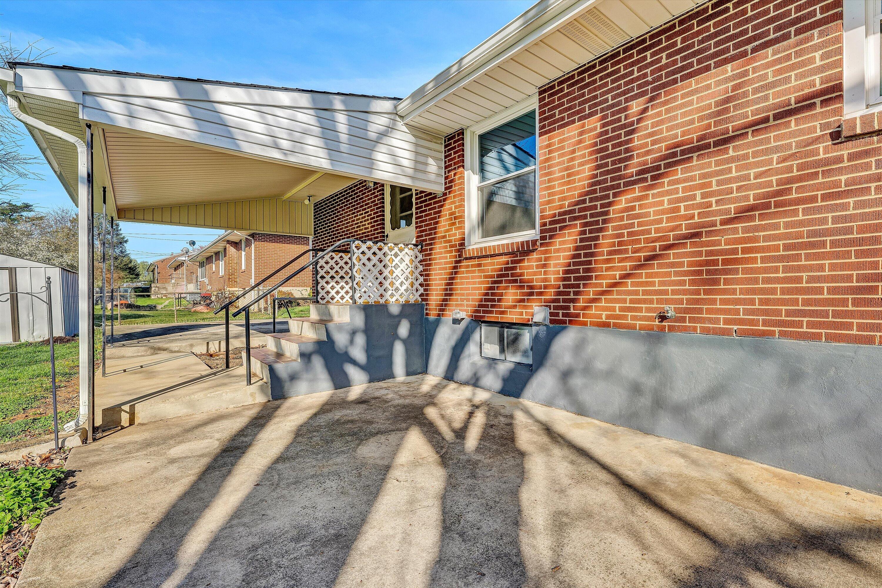 4608 Elva Road Northwest Roanoke, VA 24017 - Photo 29 of 38 29-SGP-09991