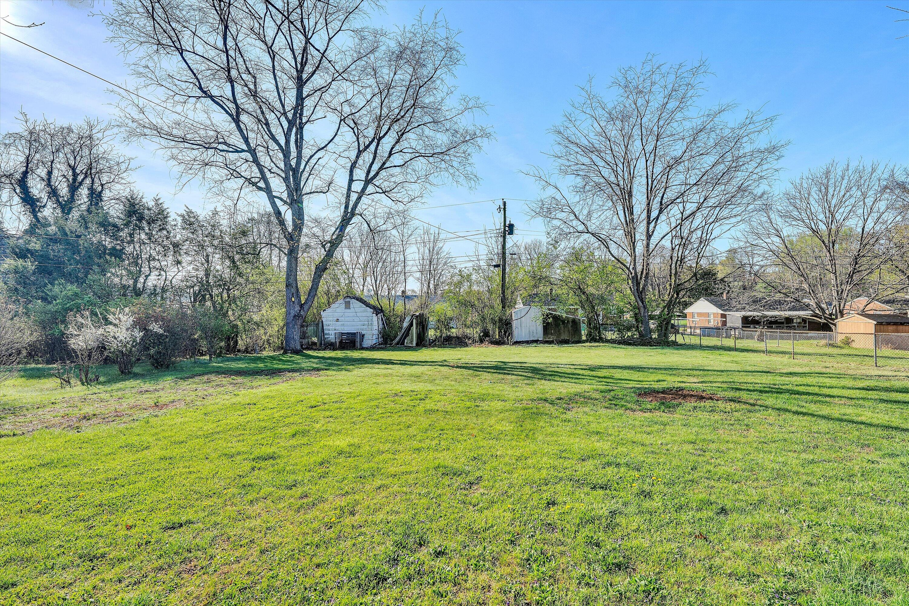 4608 Elva Road Northwest Roanoke, VA 24017 - Photo 33 of 38 33-SGP-09982