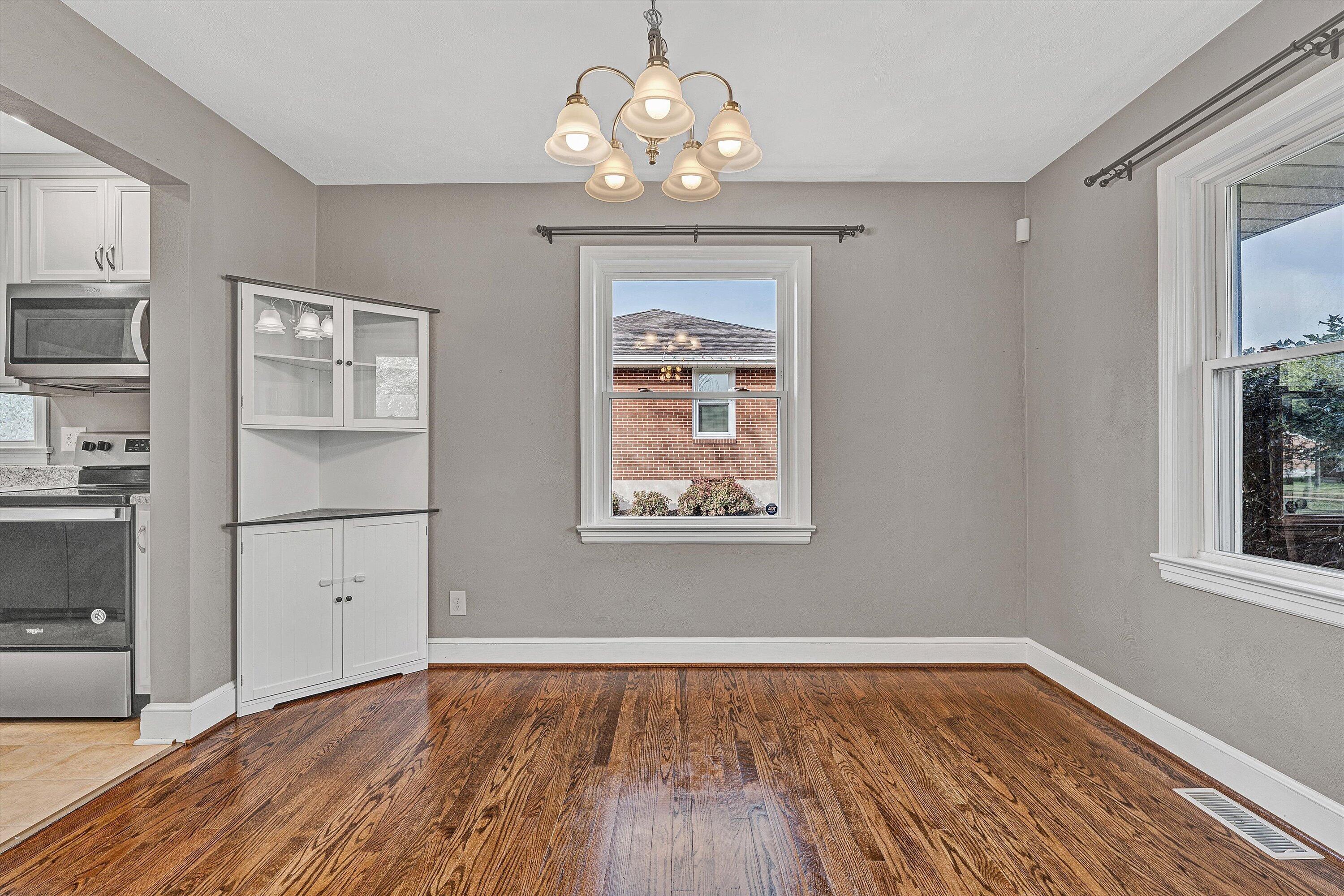 4608 Elva Road Northwest Roanoke, VA 24017 - Photo 7 of 38 07-SGP-09910