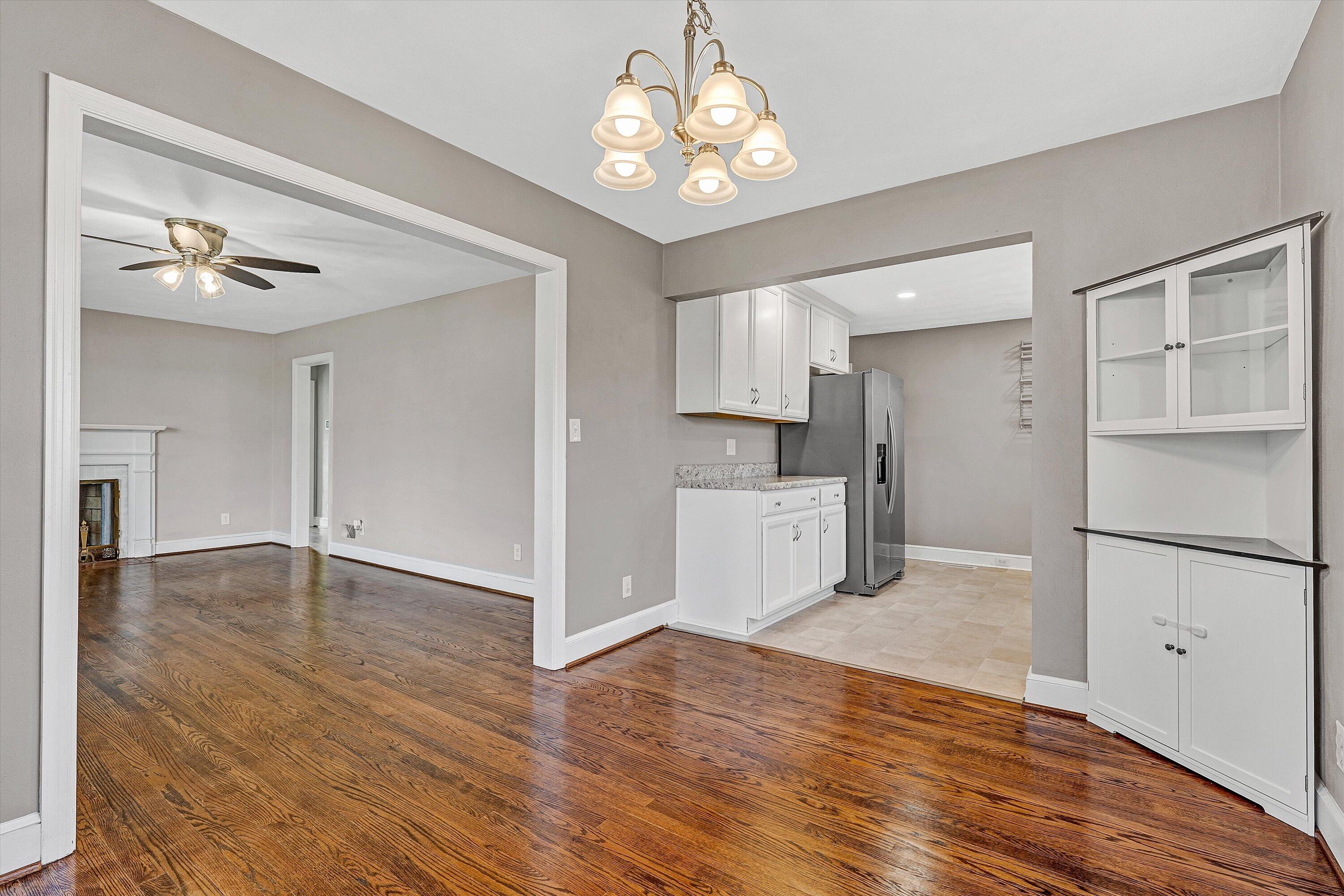 4608 Elva Road Northwest Roanoke, VA 24017 - Photo 8 of 38 08-SGP-09913