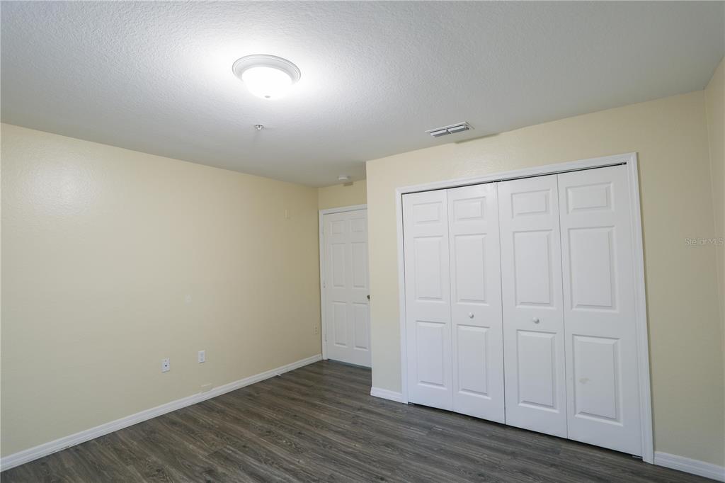 5451 Vineland Road, Unit 2111 Orlando, FL 32811 - Photo 10 of 13