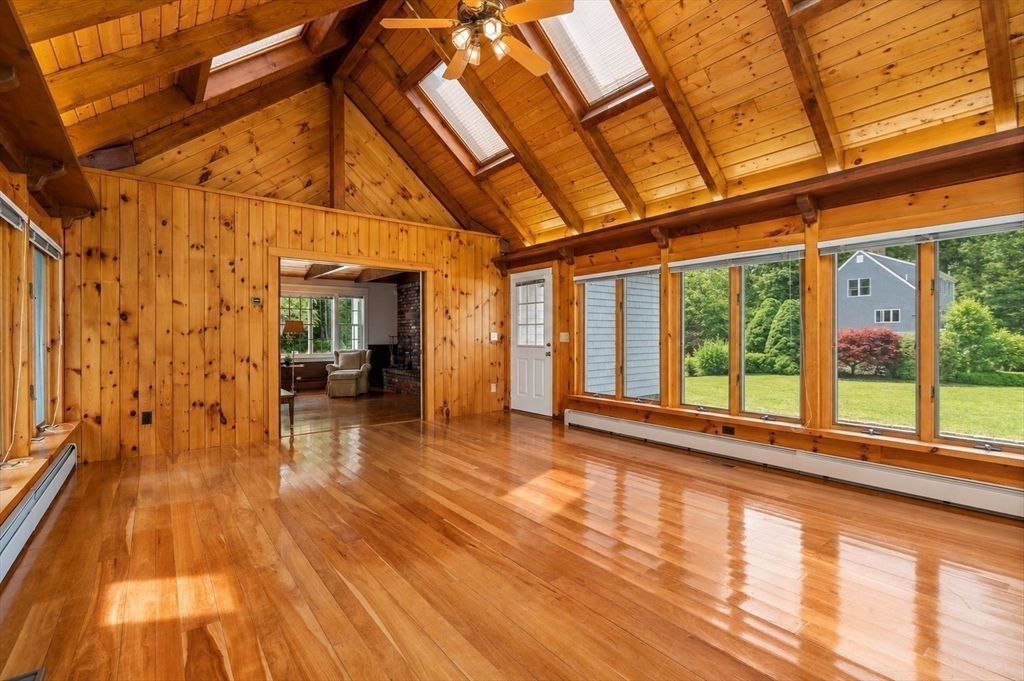 468 Delano Road Marion, MA 02738 - Photo 9 of 42