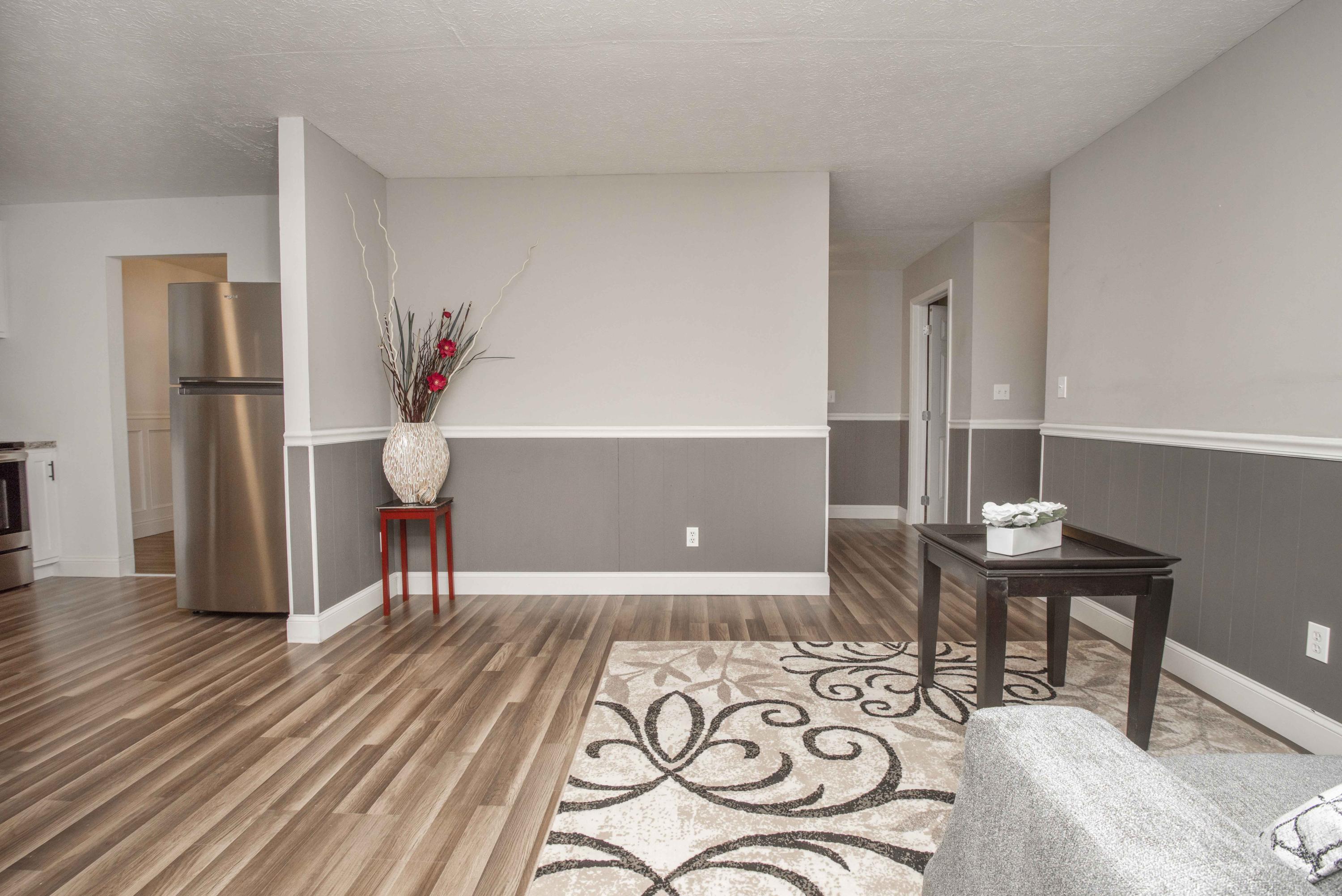 109 Timbercrest Drive Oak Ridge, TN 37830 - Photo 14 of 40 Living Room